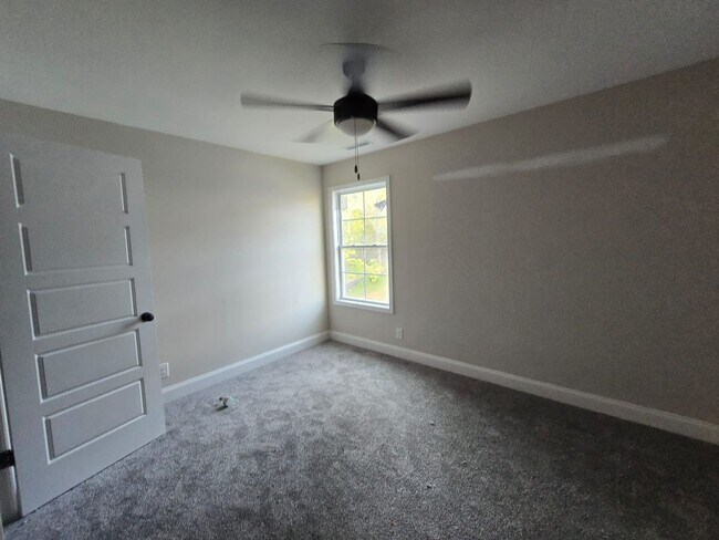 Building Photo - 1 Month Free! New Construction Ruby Floor ...
