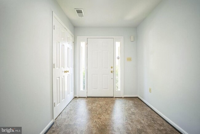 Building Photo - 44022 Gala Cir