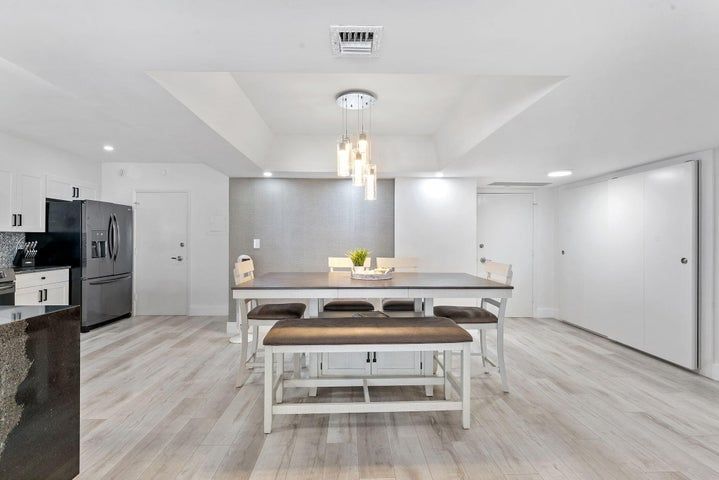Building Photo - 3750 Galt Ocean Dr