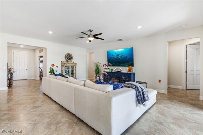 Building Photo - 7611 Winding Cypress Dr