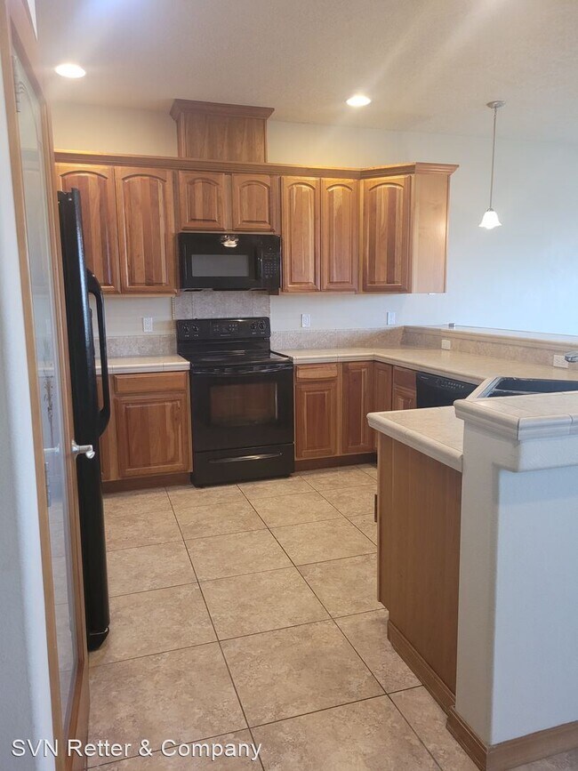 Building Photo - 2 br, 2 bath House - 3121 W 30th Ave, A-102