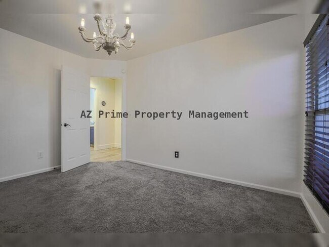 Building Photo - 9054 N 84th Ln