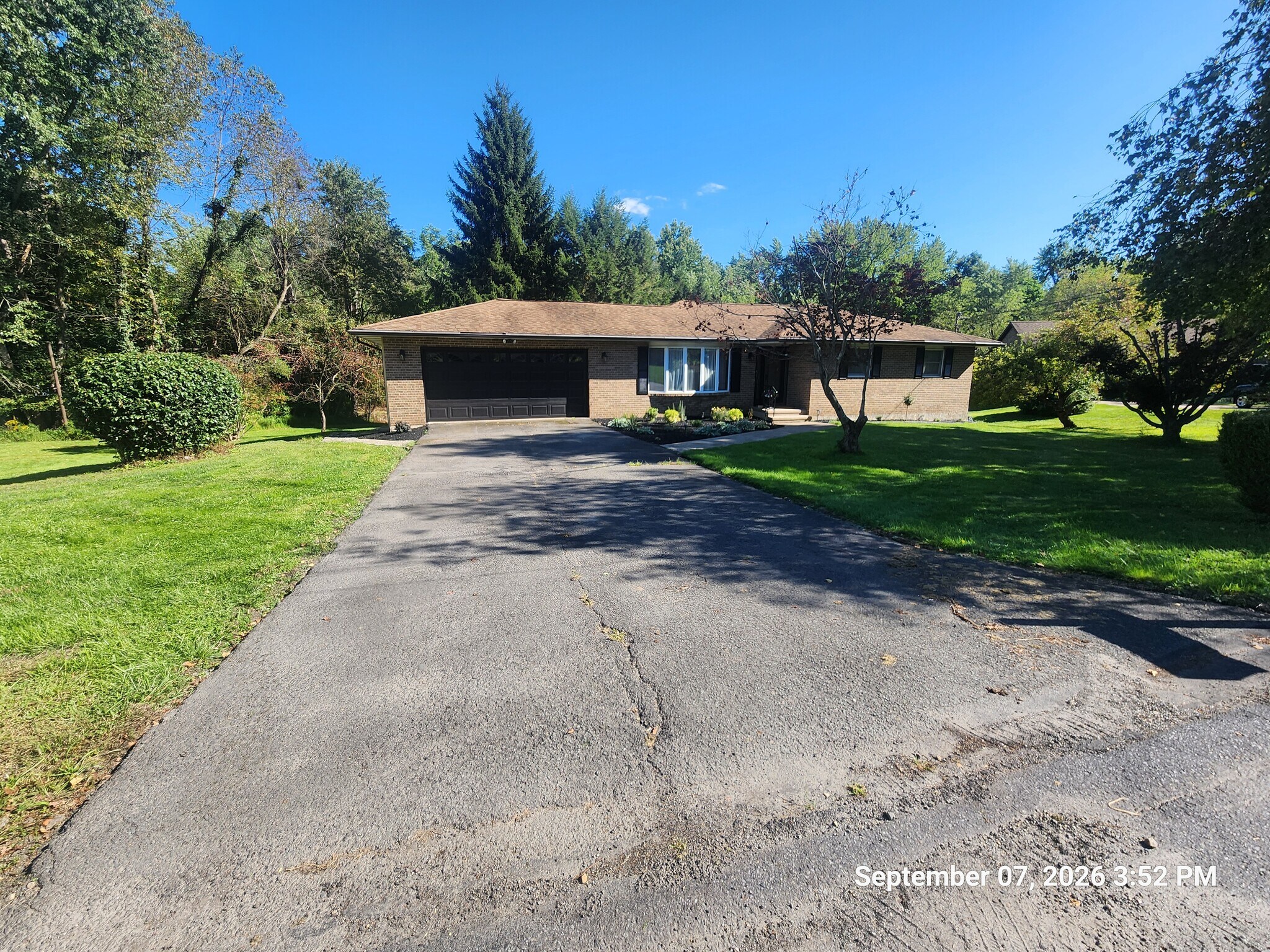 Driveway - 218 1/2 Wyalusing St