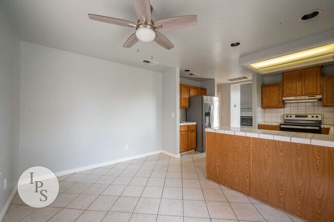 Building Photo - 3676 Baron Ave