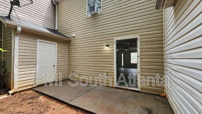 Building Photo - 1848 Carrington Dr