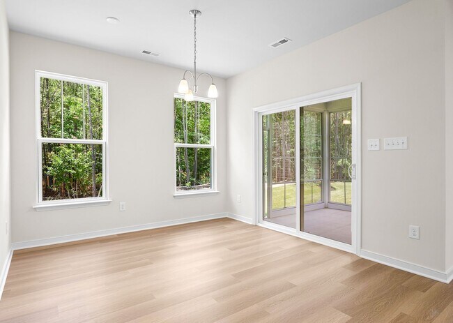 Building Photo - $3,000 / 2 br / 2 ba / 1,650 sqft