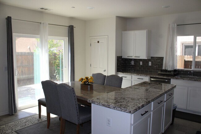 Building Photo - 110 Alboran Sea Cir
