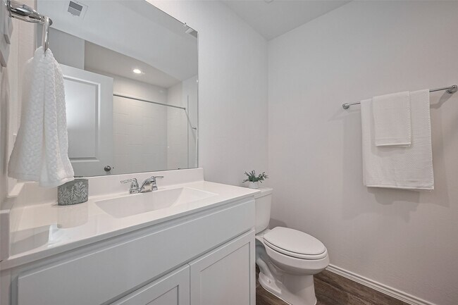 Building Photo - 4207 Zeke Ests Ln