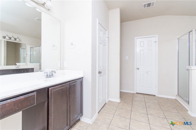 Building Photo - 9603 Zayden Dr