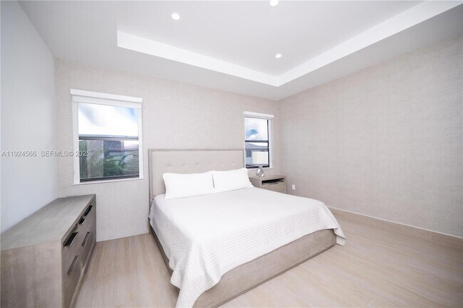 Building Photo - 8842 NW 161st Terrace