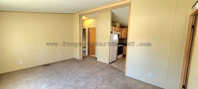 Building Photo - Remodeled!  3 Bed 2 Bath Modular house