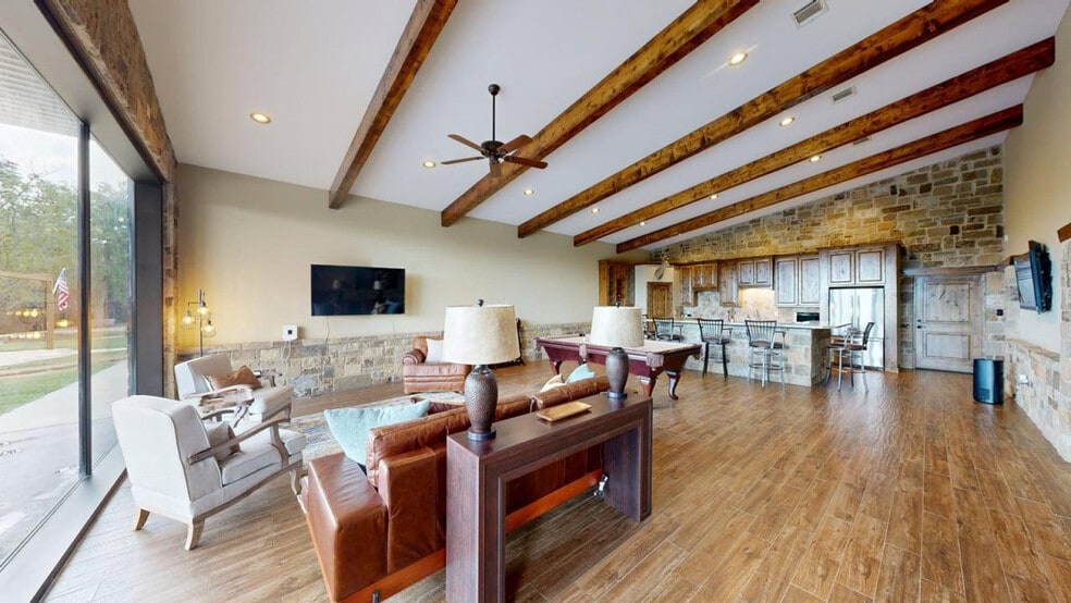 Building Photo - 8261 Nemec Ln