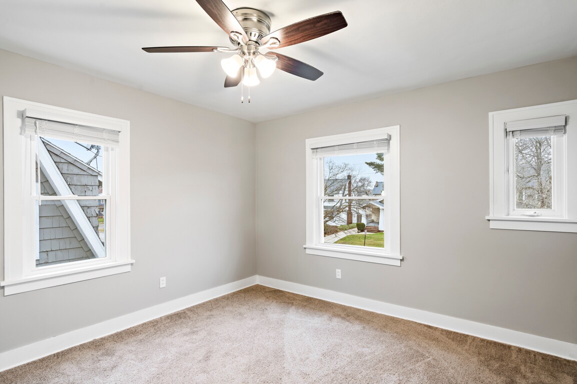Building Photo - 3372 Silsby Rd