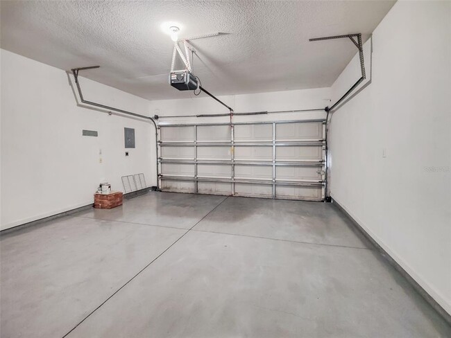 Building Photo - 6265 Ashbury Palms Dr