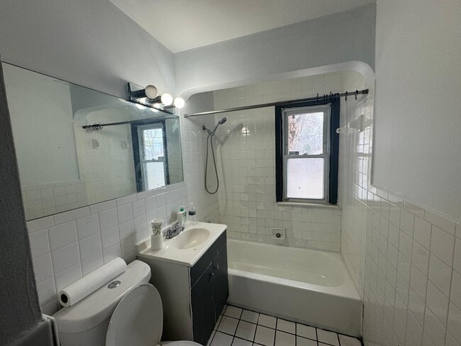 Building Photo - 16687 Collingham Dr