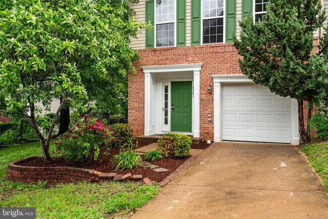 Building Photo - 15701 Palermo Terrace