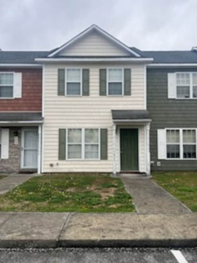 Building Photo - Two Bedroom Townhome - Carolina Forest