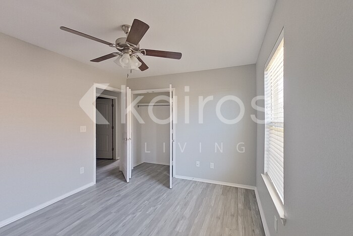 Building Photo - 4009 Thomas St