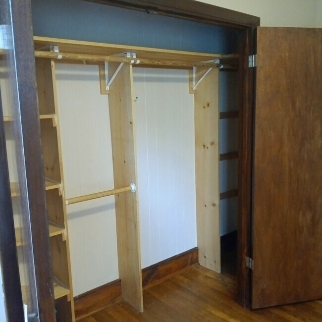Bedroom #1 - Walk-in Closet - 261 View St