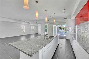 Building Photo - 4524 Riverwood Ave