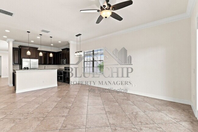 Building Photo - 10449 Henbury St