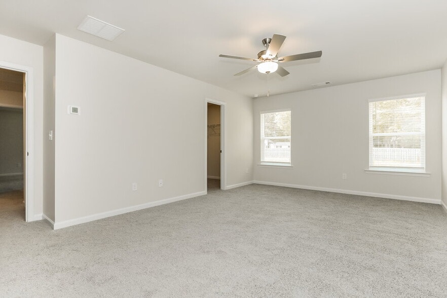 Building Photo - 1448 Sodbuster Dr
