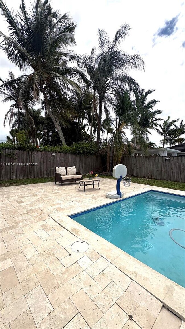 Building Photo - 14820 SW 177th Terrace