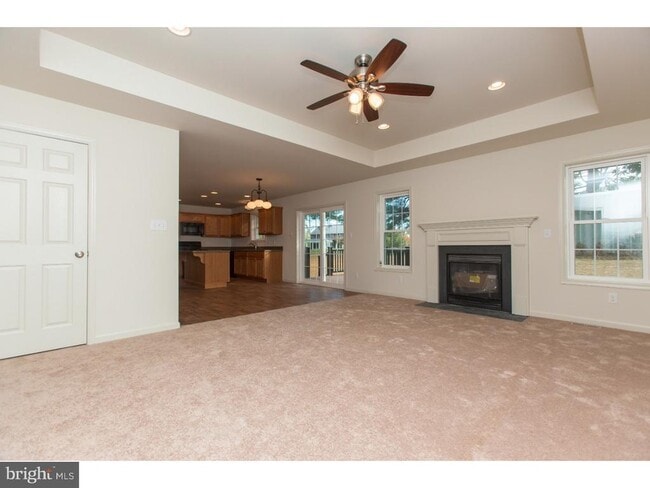 Building Photo - 233 W Woodview Rd
