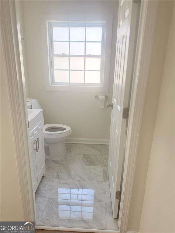 Building Photo - 2215 Gordon Cir