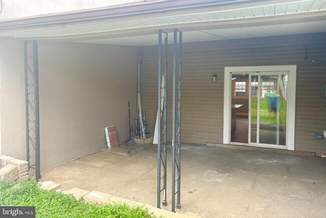 Building Photo - 12140 Rambler Rd