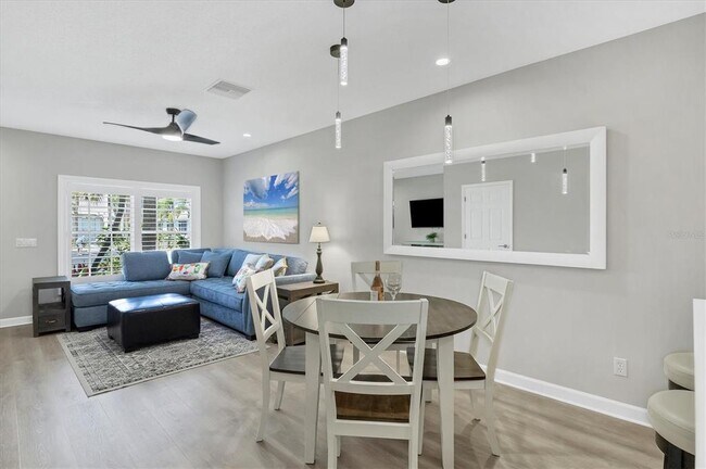 Building Photo - 4688 Sabal Key Dr
