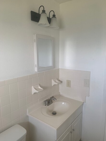 Building Photo - 4405 Garden Ln