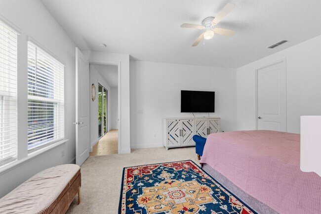 Building Photo - 479 Kingbird Dr