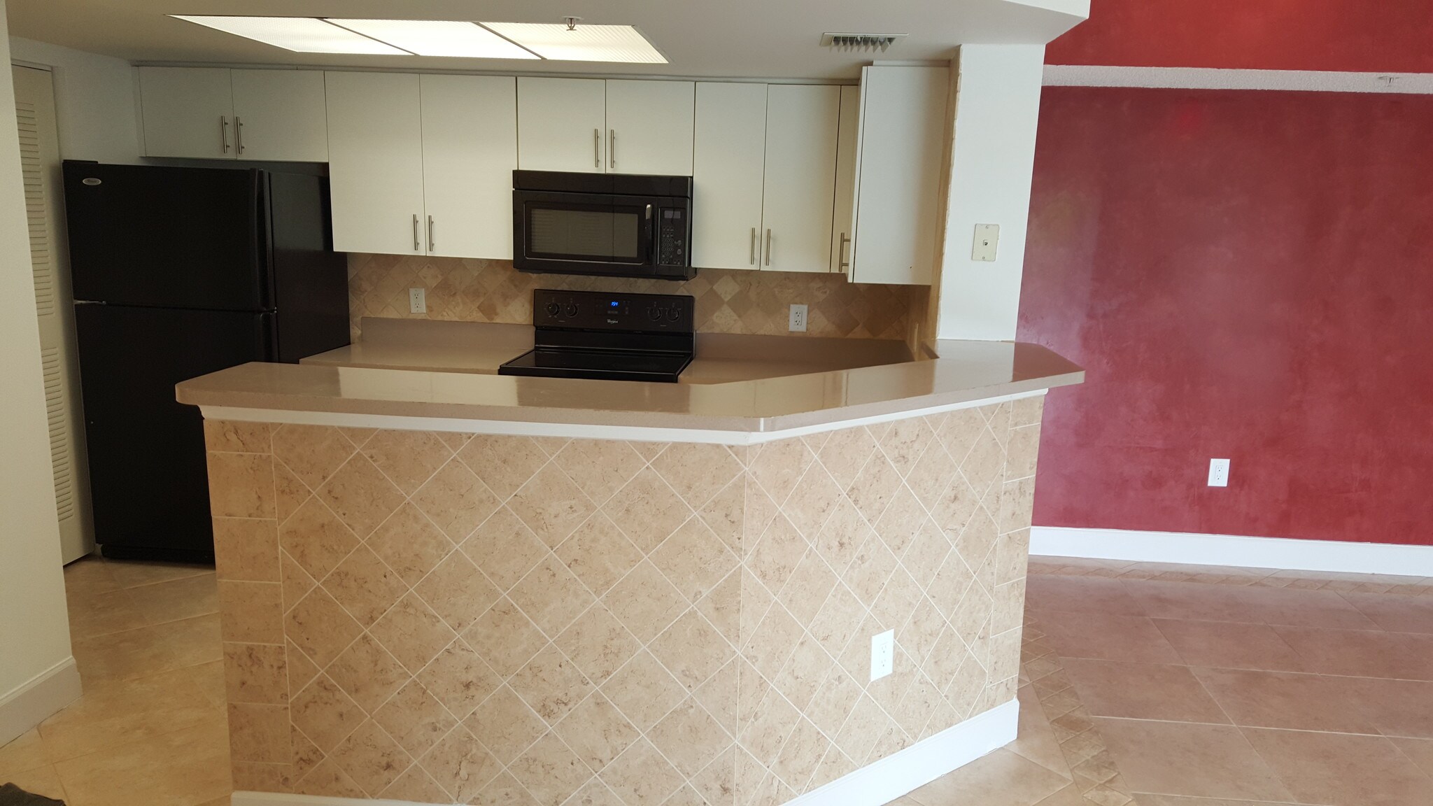 Building Photo - 5025 Wiles Rd