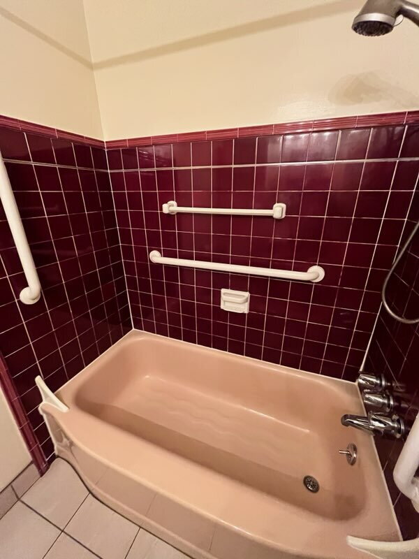 Building Photo - "Charming Castro Valley Retreat: Spacious 1-Bedroom Haven with Elegant Granite Touches!"