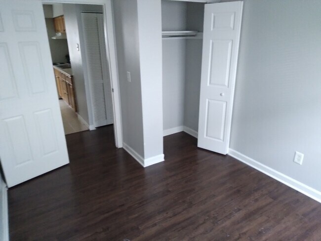 Building Photo - 50 Willowwood Dr
