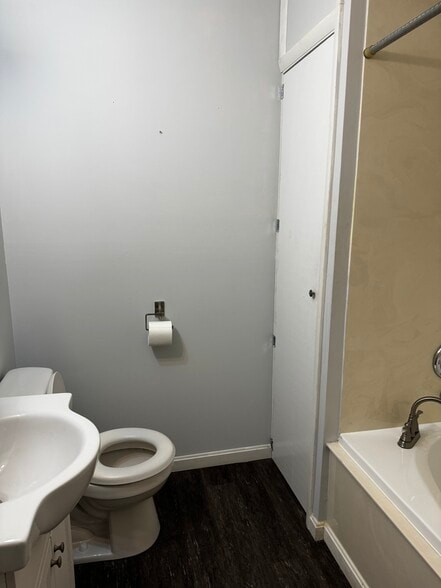 Full bath upstairs - 704 Main St