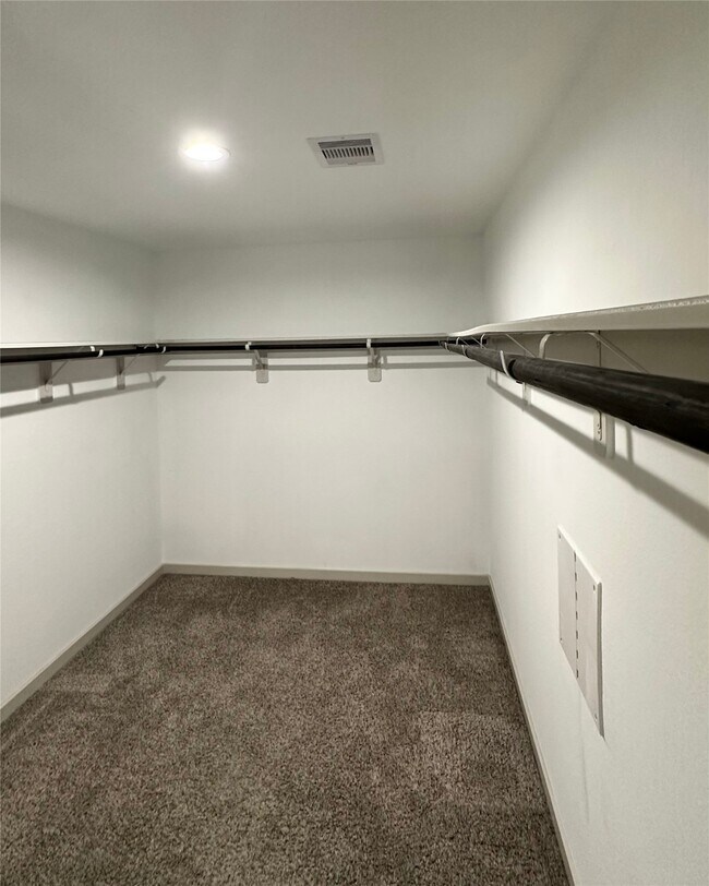 Building Photo - 4230 Big Frk Ct