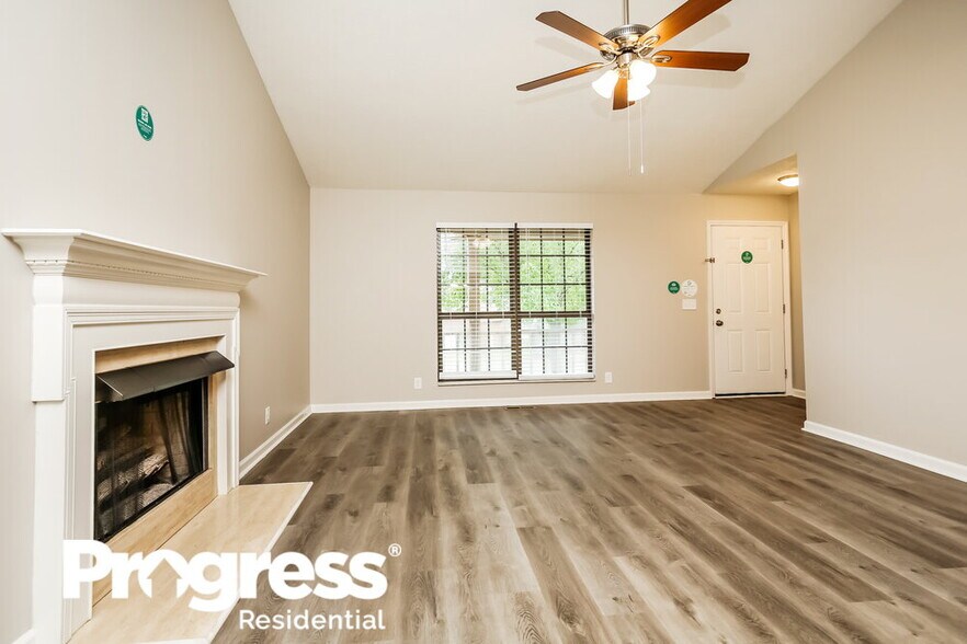 Building Photo - 1316 Ravenna Ct S