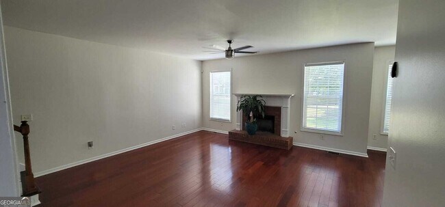 Building Photo - 2960 Barimore Pl