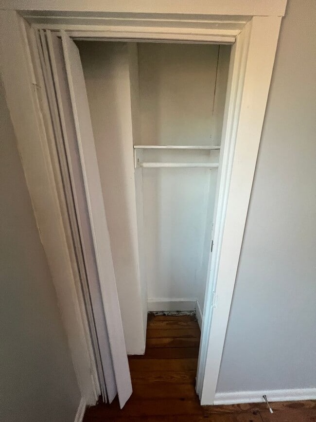 Building Photo - 1011 Merritt St