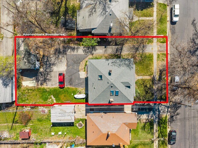 Building Photo - Ken-355 S 300 E, Provo UT 84606