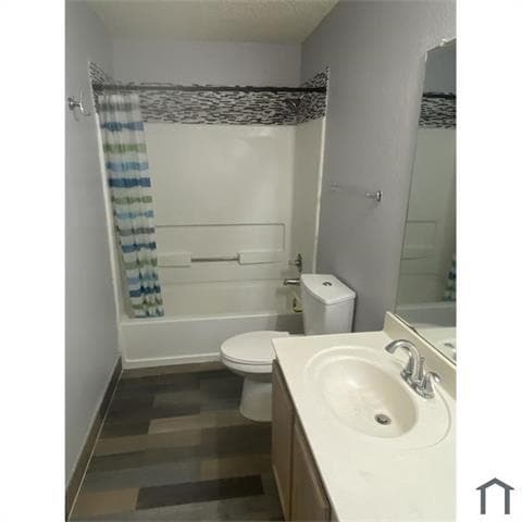 Building Photo - 2001 Barton Springs Dr