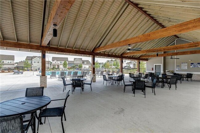 Building Photo - 557 Aberdeen Mdw Ln