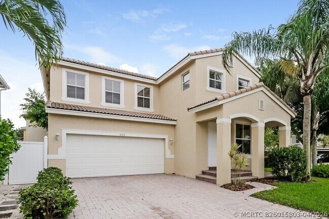 Building Photo - 4312 N Magnolia Cir