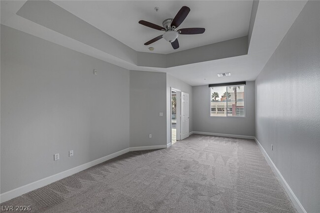 Building Photo - 51 E Agate Ave