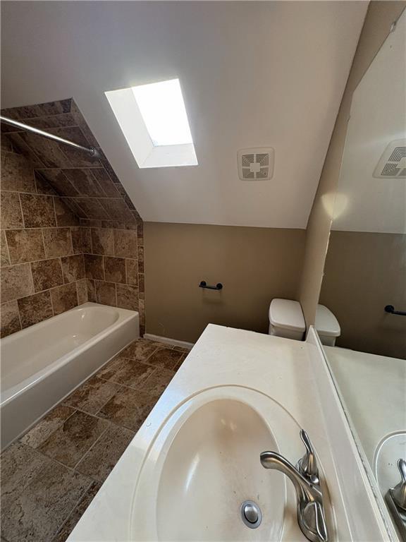 Building Photo - 7450 Waters Edge Dr