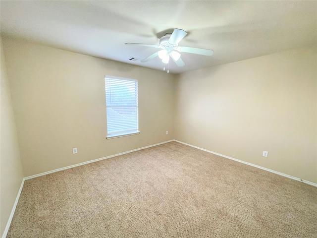 Building Photo - 9209 Warren Dr