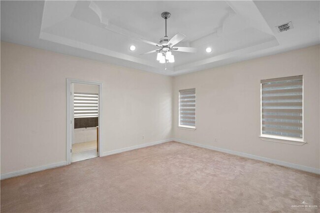 Building Photo - 2512 S Calle Madrid