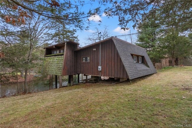 Building Photo - 296 Pine Hill Rd